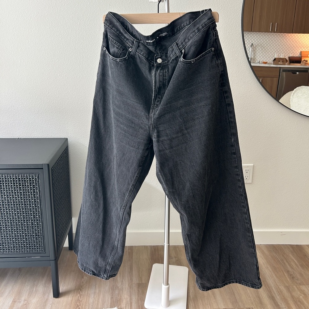 Old Navy Black Baggy High-Rise Jeans